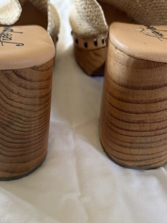 Free People Claudia Cream Crochet Wooden Platform Slip On Clogs Sz 40 - Picture 8 of 11